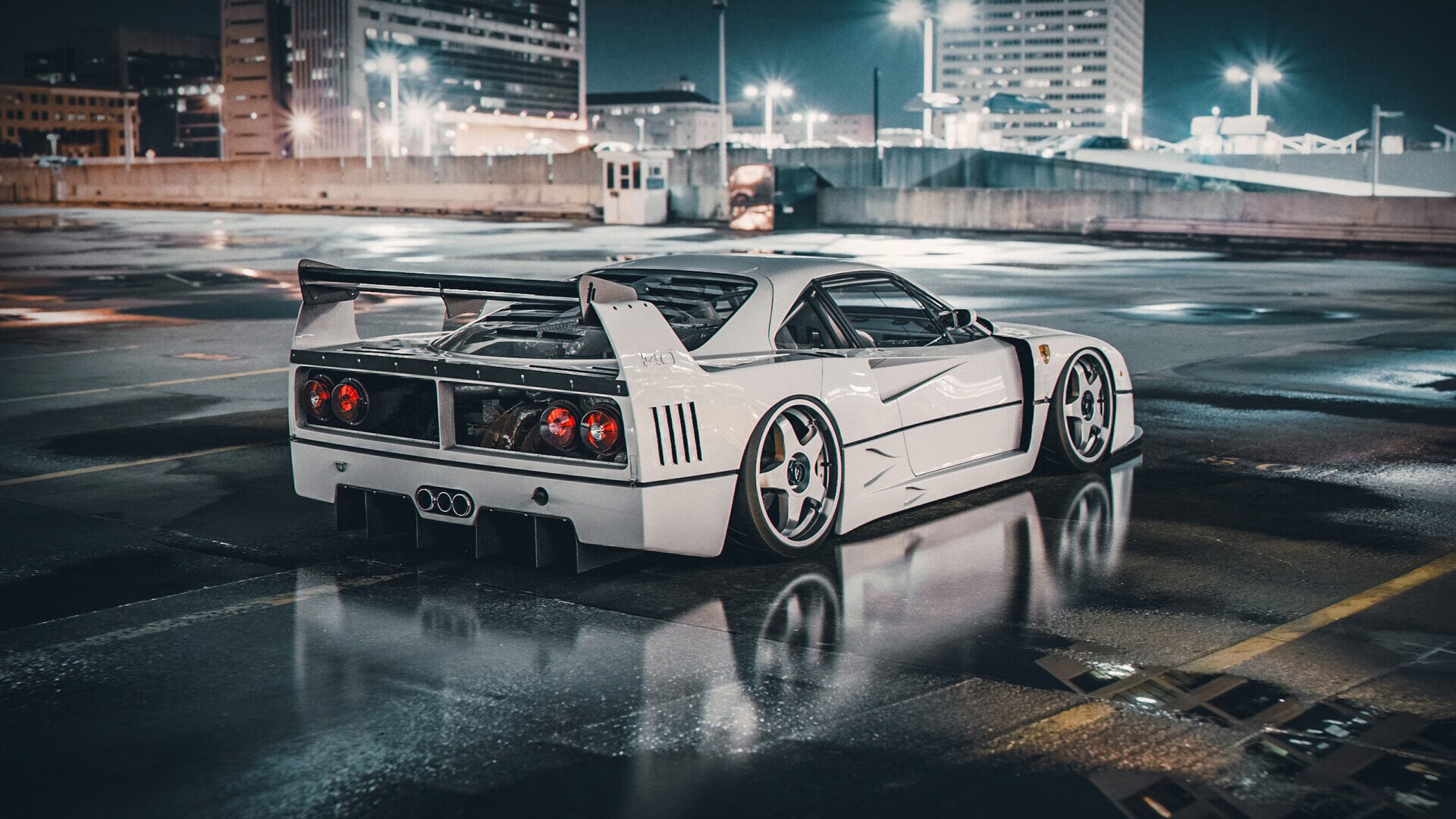 在防守反击战术中,德甲多队表现亮眼,防守反击最好的球队