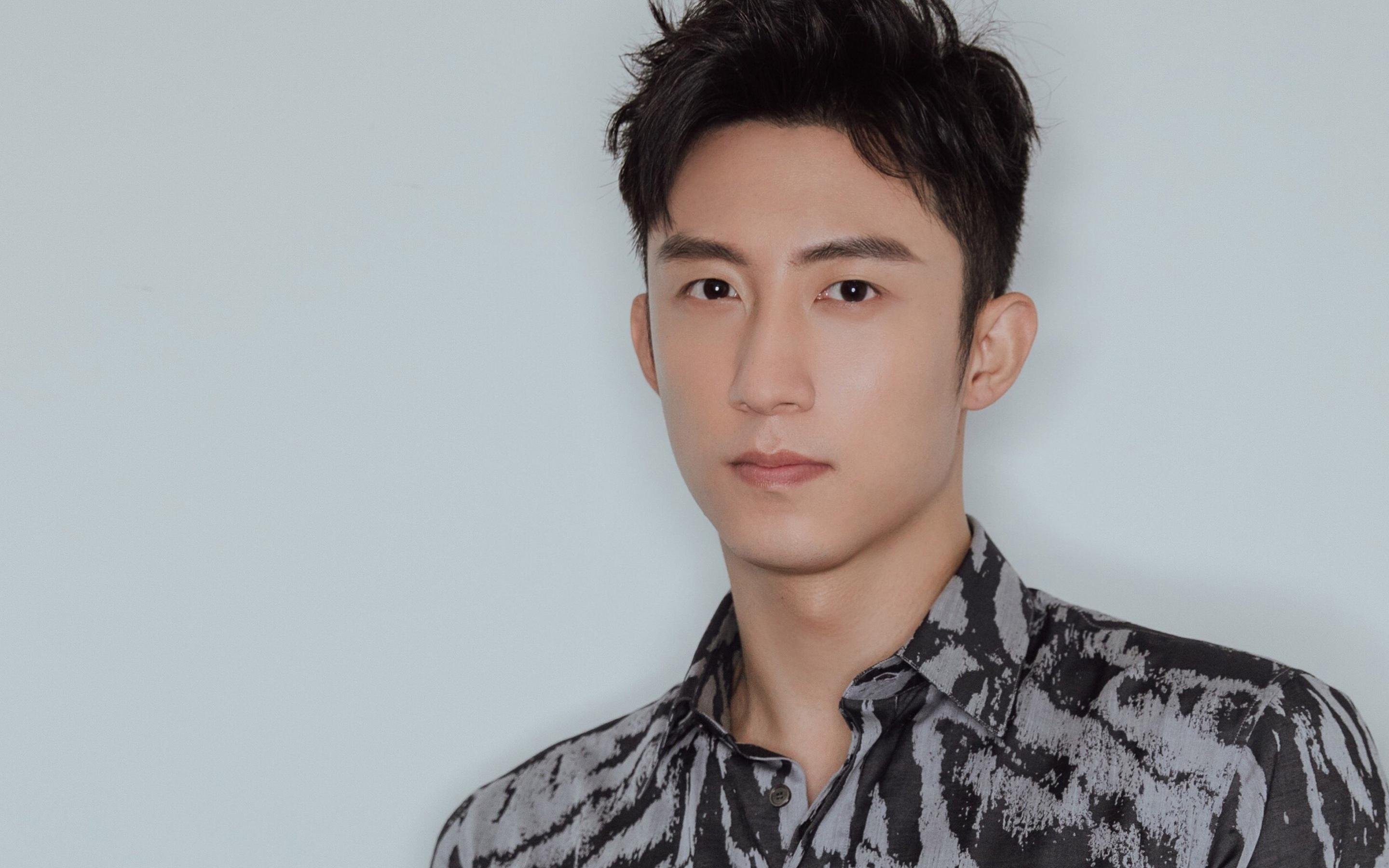 伯恩利客场大胜切尔西,夺冠前景渐行渐近,伯恩利vs莱切斯特城